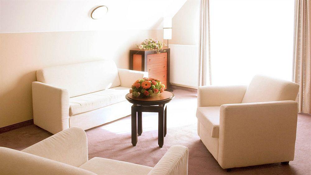 Leba Hotel & Spa Екстериор снимка