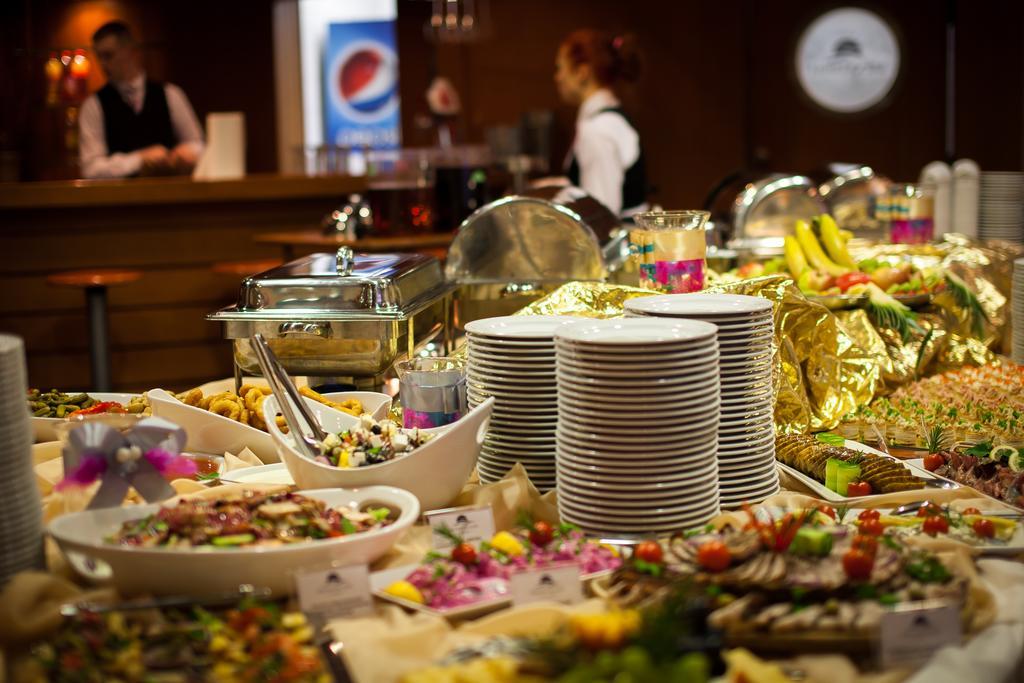 Leba Hotel & Spa Екстериор снимка
