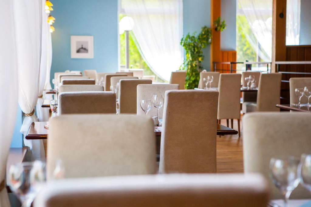 Leba Hotel & Spa Екстериор снимка